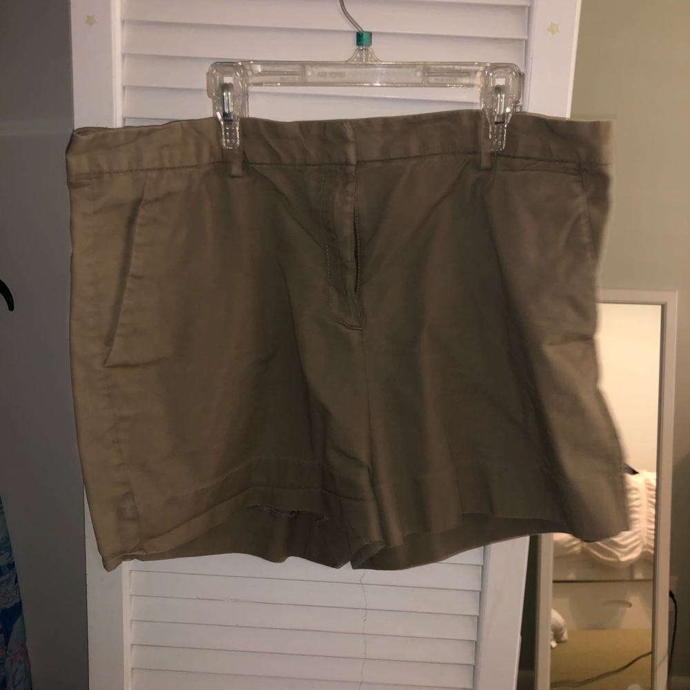 Gap khaki shorts. Size 12.